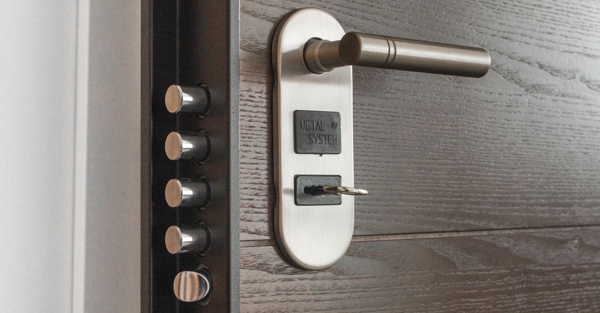 Locked Out of the House With No Key? Here's How Our Emergency Locksmith Gets You Back In — Vault Locksmiths